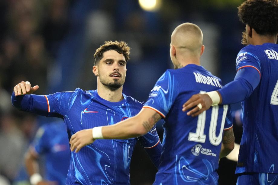 联赛杯-恩昆库戴帽菲利克斯造乌龙 切尔西5-0晋级