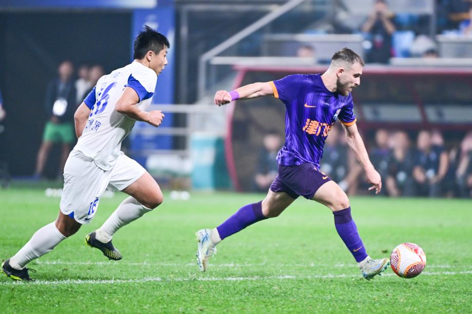 王秋明绝杀谢维军破门 天津津门虎3-2沧州雄狮