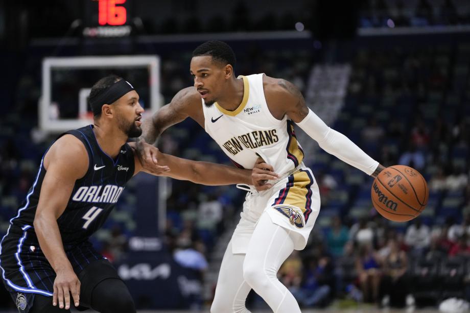 班凯罗15分锡安16+8 季前赛鹈鹕险胜魔术