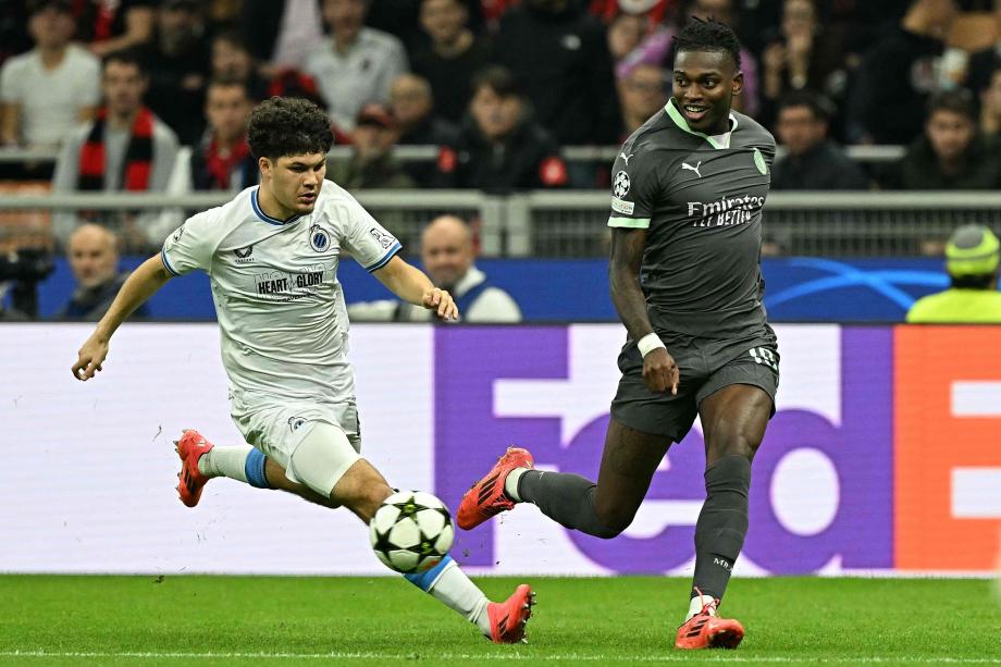 赖因德斯双响普利西奇破门 米兰3-1十人布鲁日