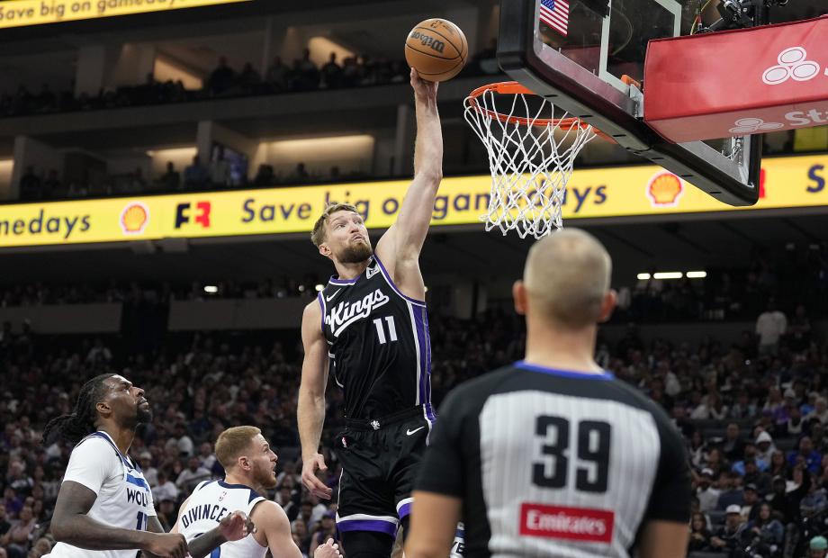 爱德华兹32+7罚球准绝杀 森林狼客场险胜国王