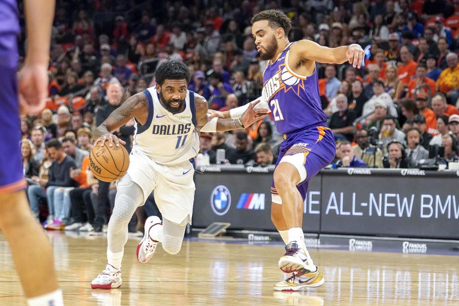 杜兰特31分迎生涯里程碑 太阳主场力擒独行侠