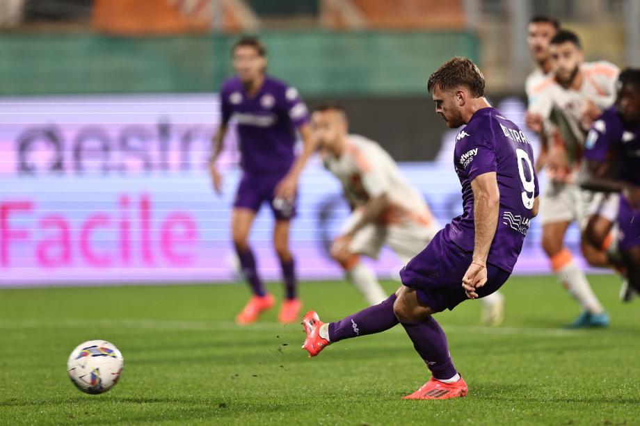 意甲-胡梅尔斯首秀送乌龙 罗马1-5惨败佛罗伦萨