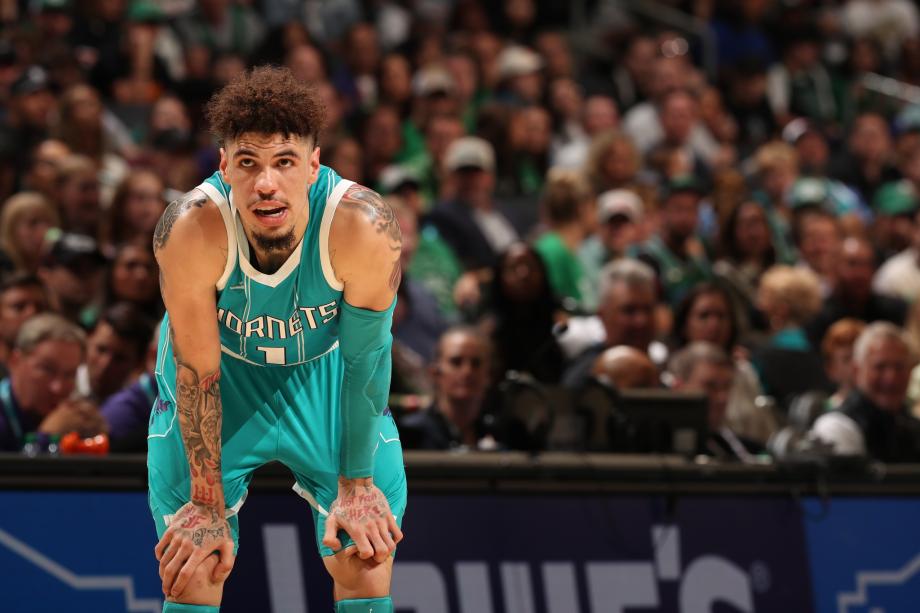 鲍尔31分塔图姆34+11 黄蜂不敌凯尔特人