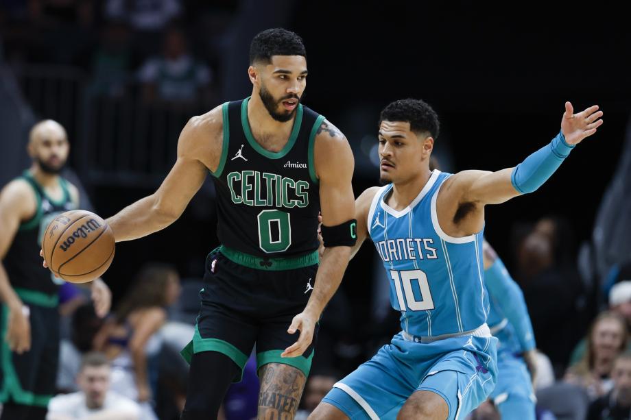 鲍尔31分塔图姆34+11 黄蜂不敌凯尔特人