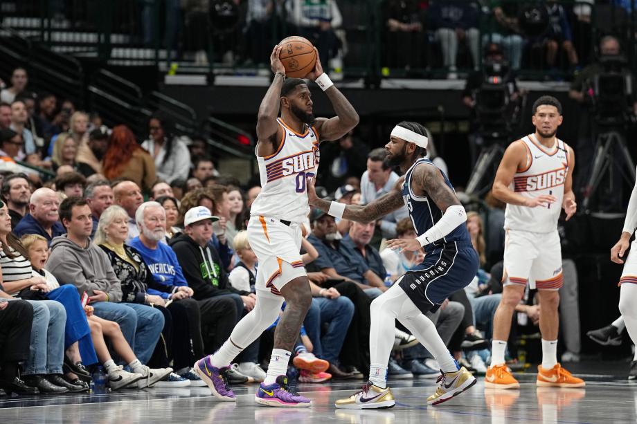 杜兰特26分欧文29+7 太阳险胜独行侠取7连胜