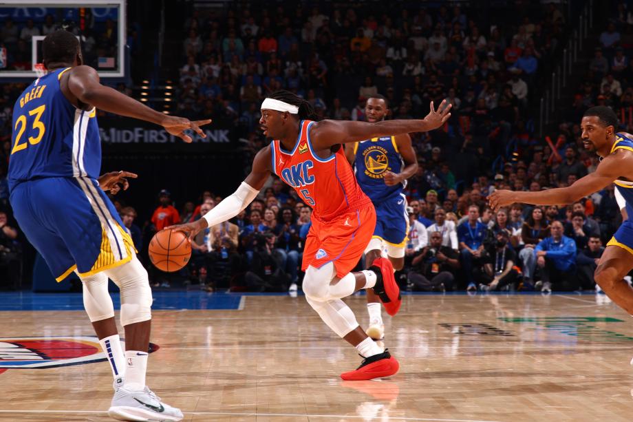 库里36+7霍姆格伦伤退 勇士克雷霆升至西部第2