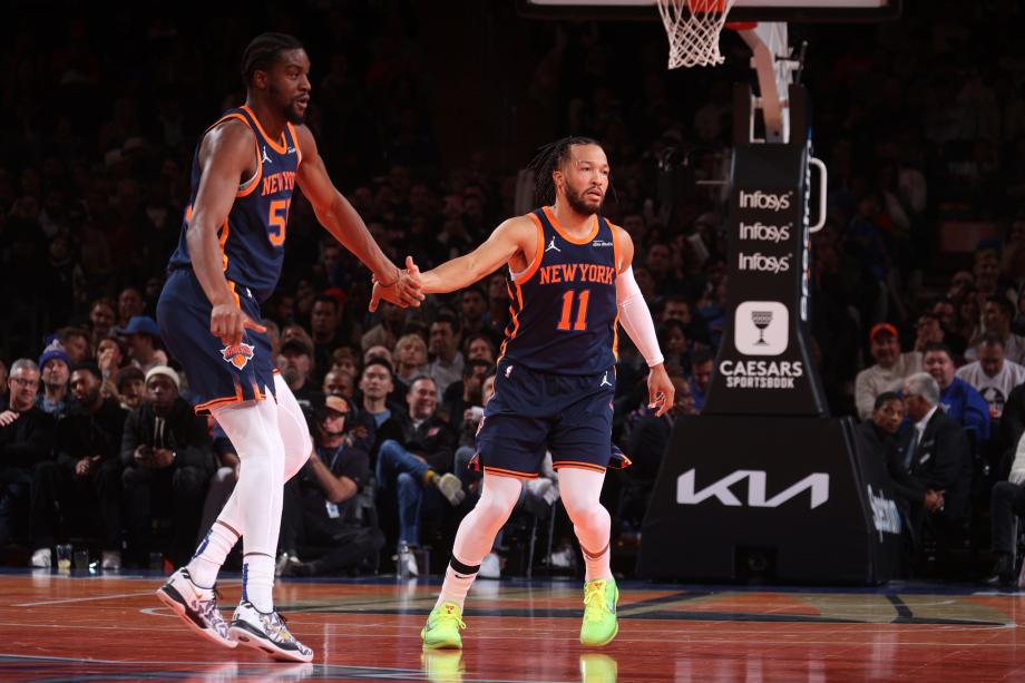 布伦森37+7准绝杀！纽约德比尼克斯险胜篮网