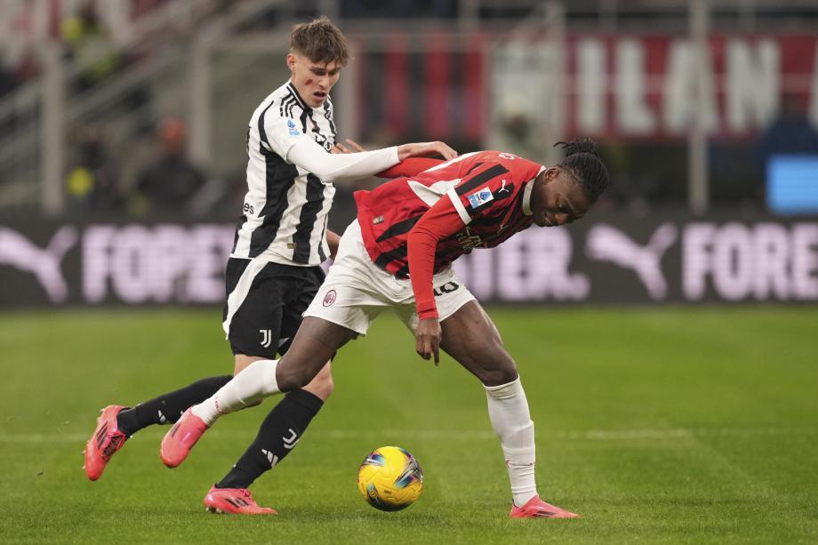 两队全场无进球良机 AC米兰0-0战平尤文