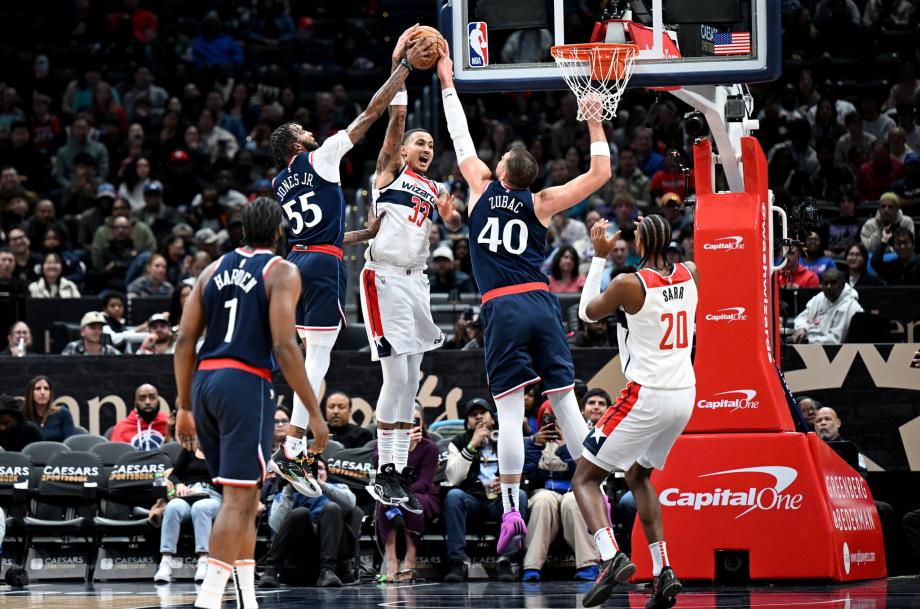 哈登三节轰43分祖巴茨18+16 快船送奇才13连败