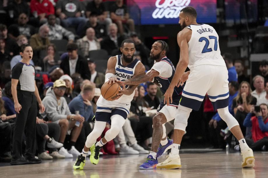 爱德华兹16分哈登10中1 森林狼大胜快船