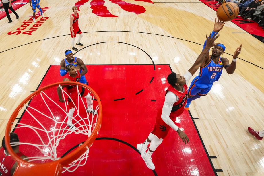 NBA-雷霆129-92猛龙 亚历山大30分