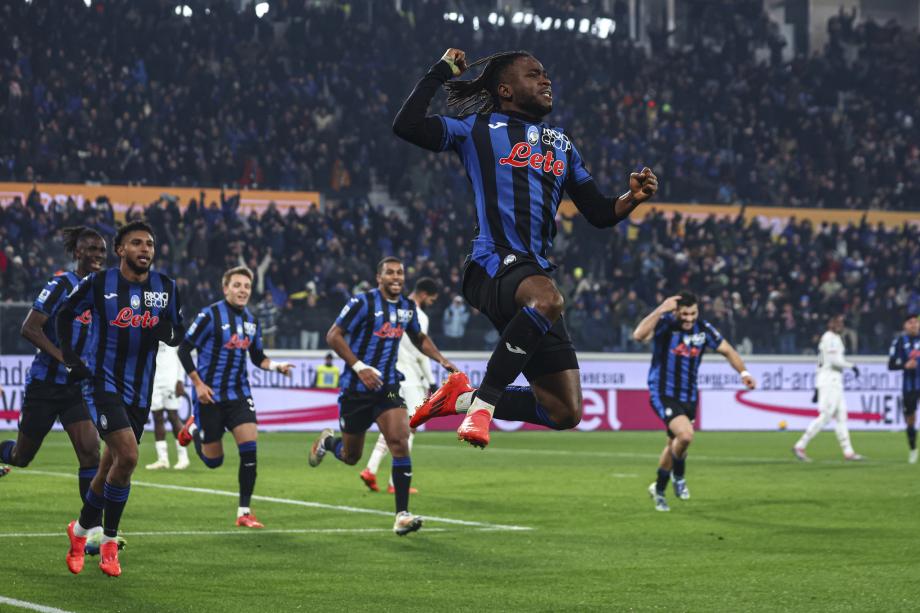 意甲-卢克曼绝杀 米兰1-2送亚特兰大登顶+9连胜