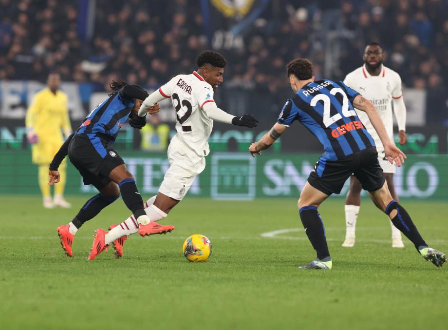 意甲-卢克曼绝杀 米兰1-2送亚特兰大登顶+9连胜