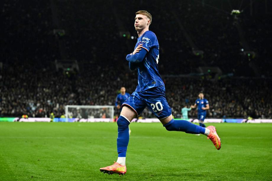 英超-帕尔默双响 进球大战切尔西4-3热刺