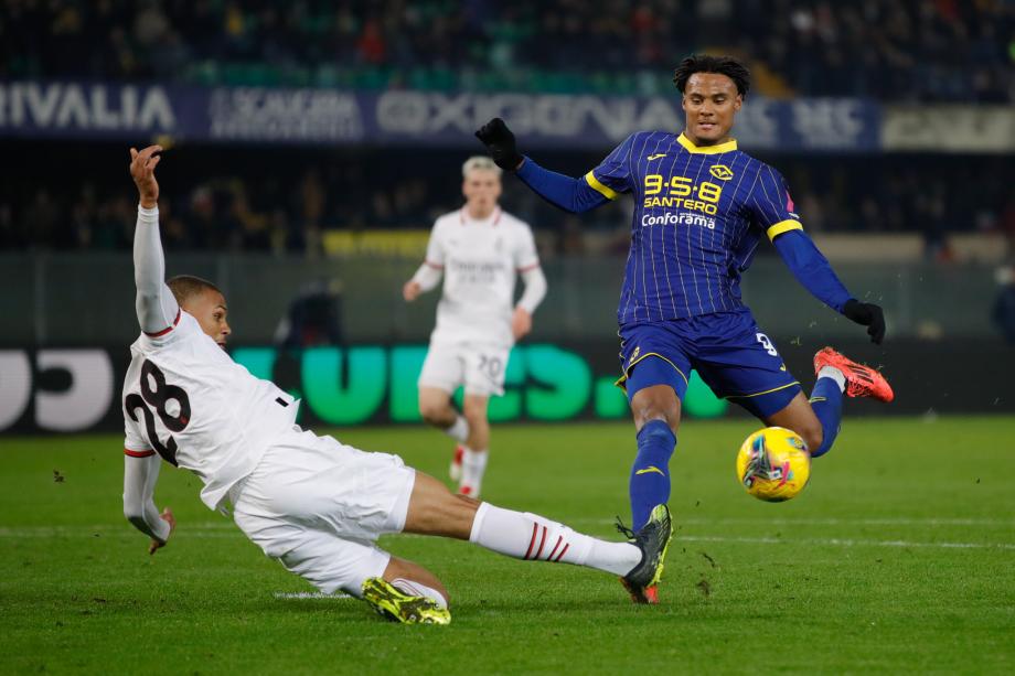 赖因德斯建功 AC米兰客场1-0小胜维罗纳