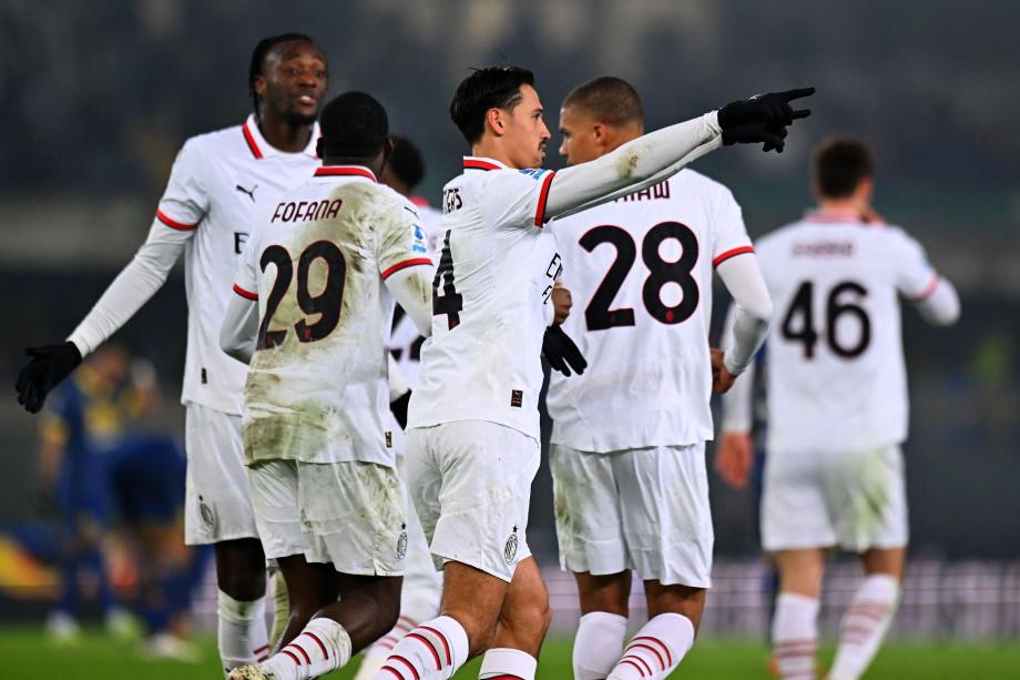 赖因德斯建功 AC米兰客场1-0小胜维罗纳