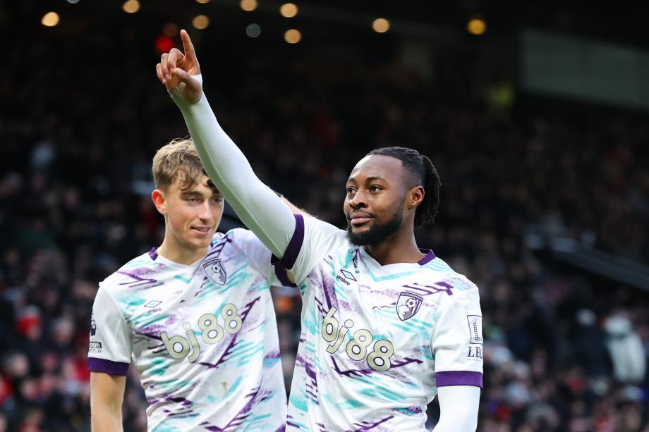 3分钟连丢2球 曼联0-3不敌伯恩茅斯近4轮3负