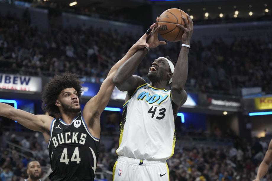 字母哥30+12马图林25分 雄鹿客场逆转步行者