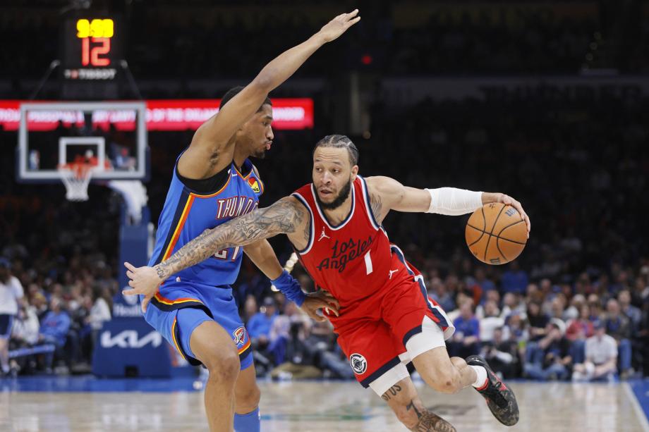 亚历山大29+8鲍威尔低迷 哈登缺阵雷霆胜快船