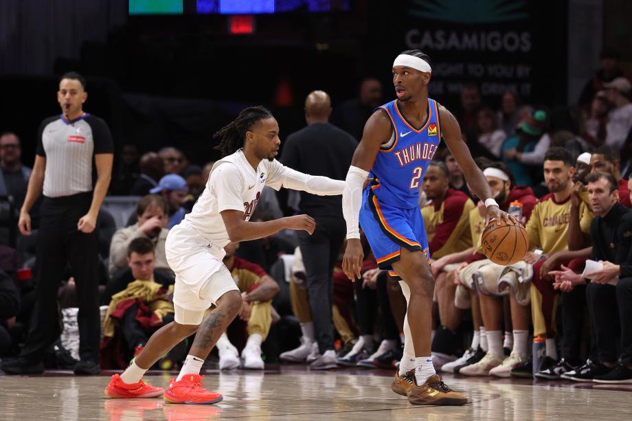 东部第一战胜西部第一！骑士终结雷霆15连胜