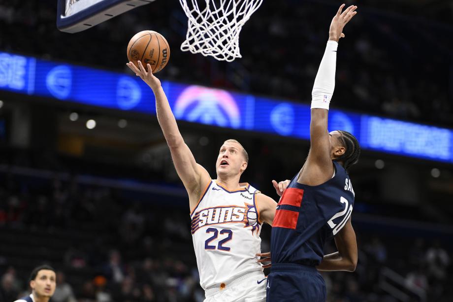 布克37+5杜兰特23分 邓恩两双 奇才8连败