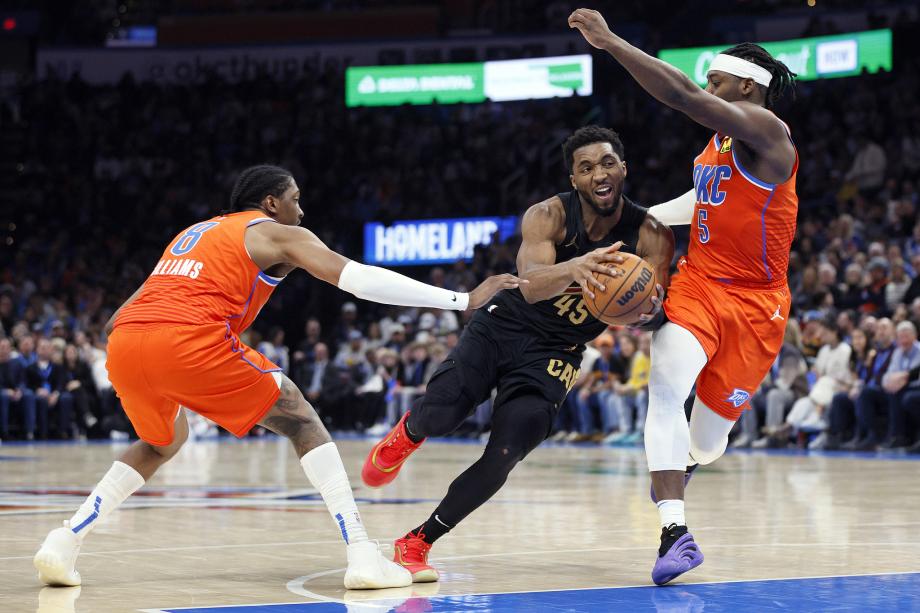 亚历山大爆砍40分加兰20+9 雷霆大胜骑士