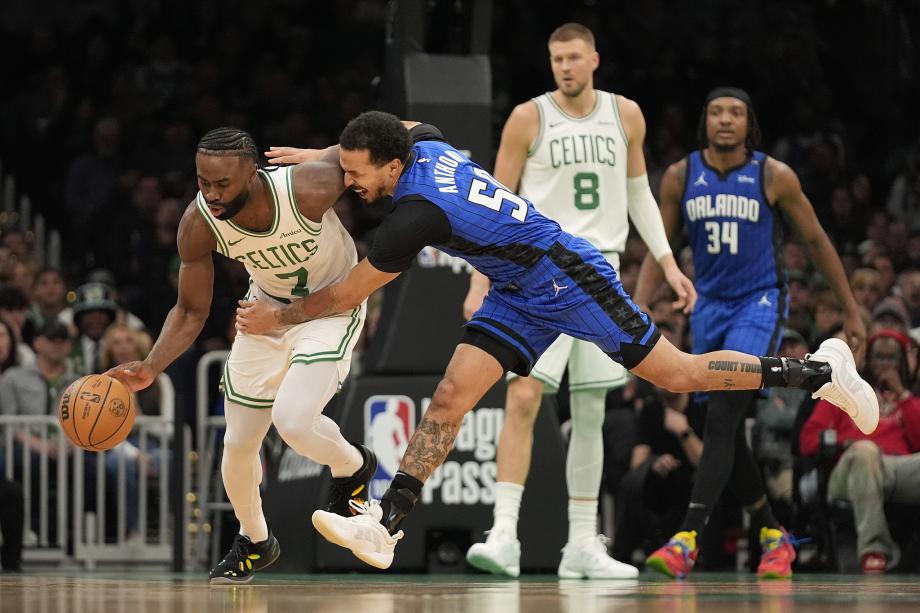 塔图姆30＋6 凯尔特人主场大胜魔术