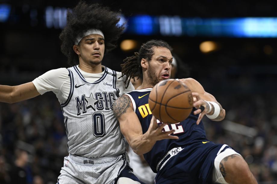 约基奇三双布劳恩20+11 掘金轻取魔术