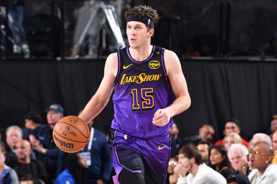 哈登里程碑詹姆斯25+11 快船轻取湖人4连胜