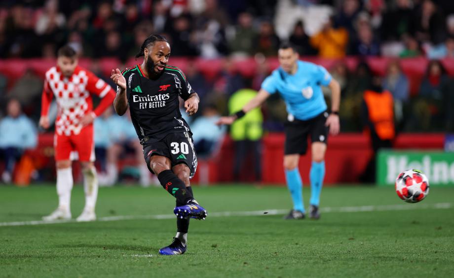 欧冠-恩瓦内里世界波 阿森纳2-1第三名晋级16强