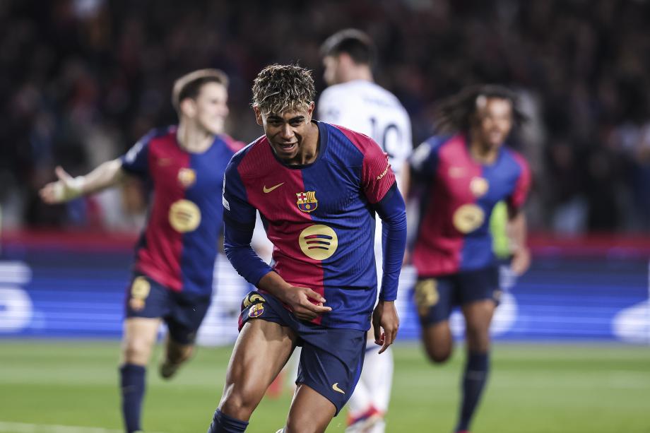 欧冠-亚马尔阿劳霍破门 巴萨2-2亚特兰大第2晋级