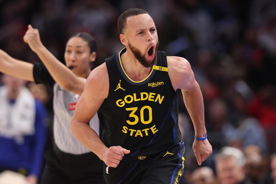 库里34分巴特勒首秀25分 勇士24分逆转胜公牛