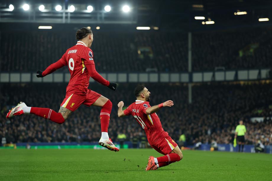 英超-塔可夫斯基抽射绝平 利物浦2-2埃弗顿