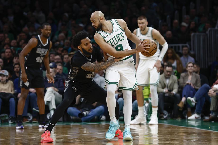 塔图姆32+14文班17+13 绿军主场力克马刺