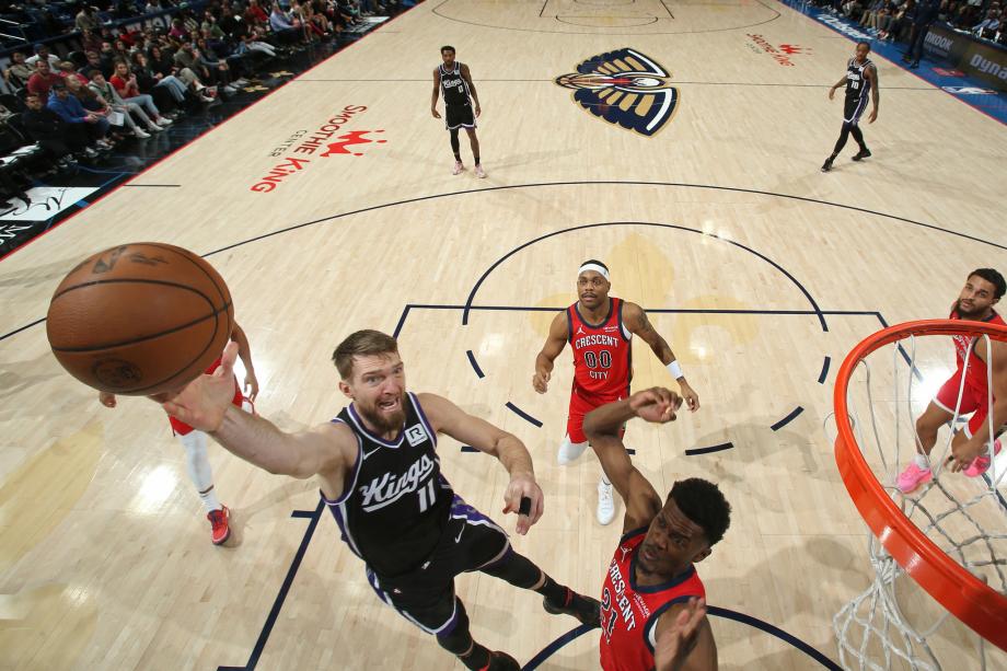 麦科勒姆43+7萨博尼斯22+28 鹈鹕加时力克国王