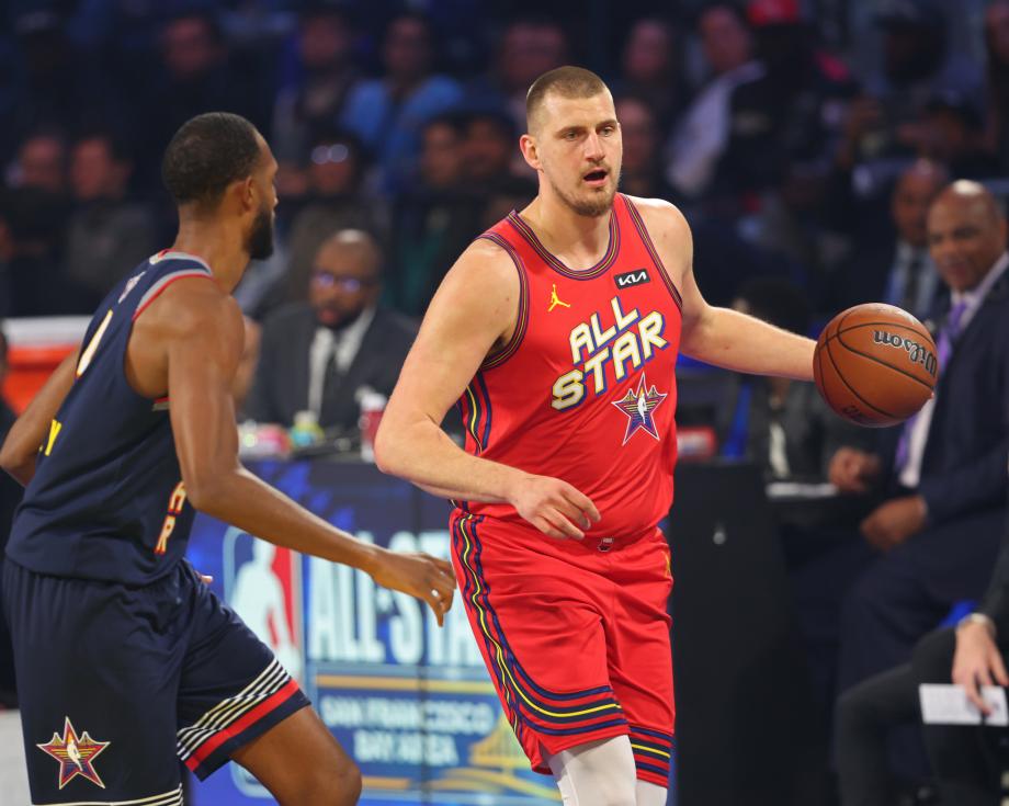 NBA全明星正赛:库里MVP 奥尼尔队夺冠