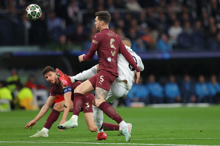 欧冠-姆巴佩戴帽 皇马3-1曼城总比分6-3晋级16强