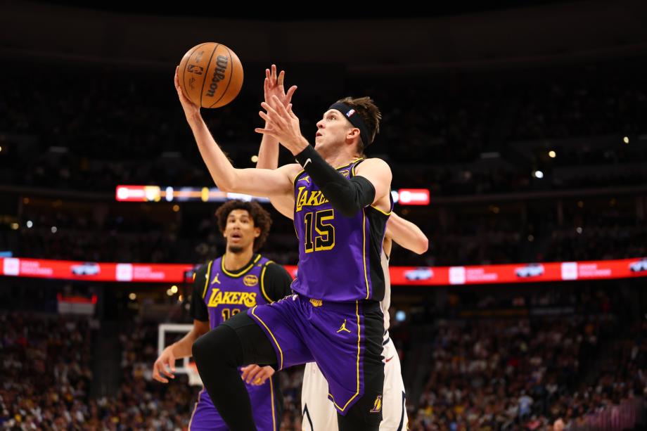 东契奇32+10+7+4詹姆斯25+9+5 湖人胜掘金