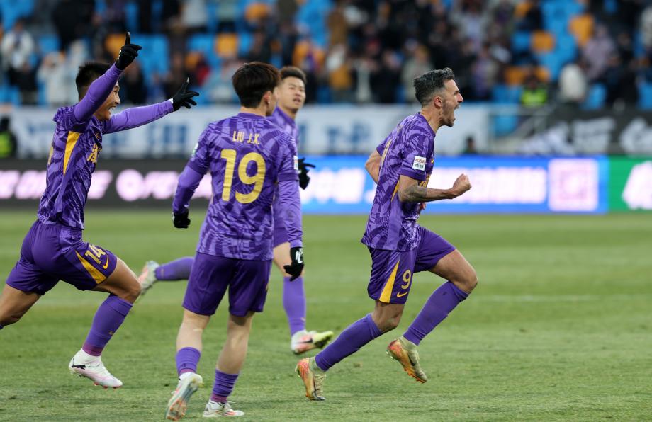 基莱斯补时双响 津门虎2-2读秒绝平梅州客家