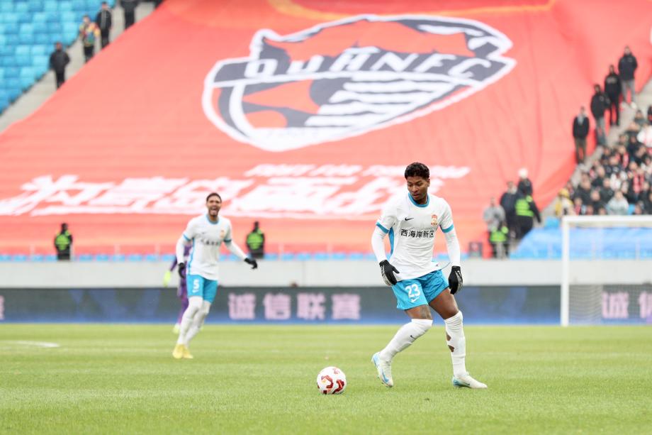 中超-马特乌斯双响席尔瓦世界波 海牛2-2西海岸