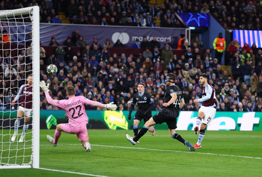 阿森西奥梅开二度 维拉3-0布鲁日晋级8强创历史