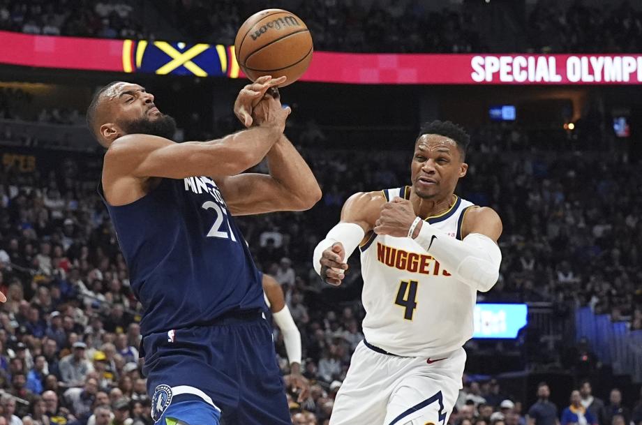 爱德华兹29+6约基奇34分 森林狼胜掘金取6连胜