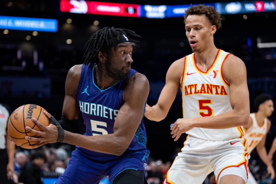 NBA常规赛：老鹰134-102黄蜂 特雷杨31分