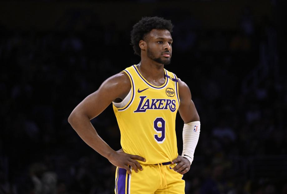 东契奇31+9戈登26+11 湖人轻取掘金获3连胜