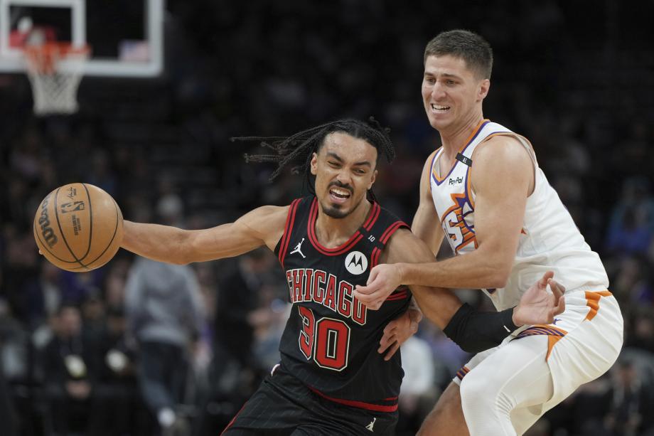 布克41+7杜兰特26分 太阳轻取公牛升至第十