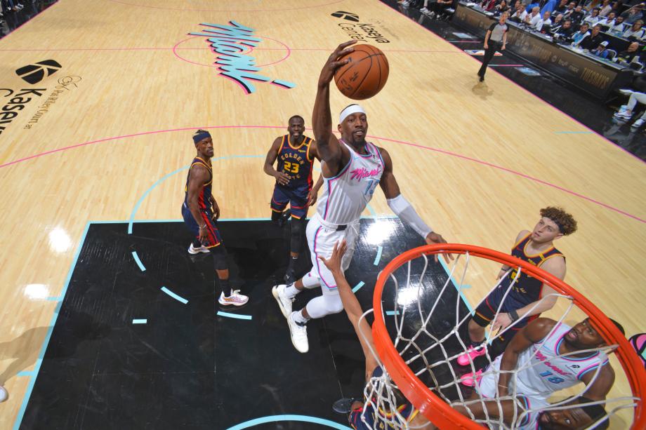 NBA：勇士86-112热火 巴特勒战旧主11分