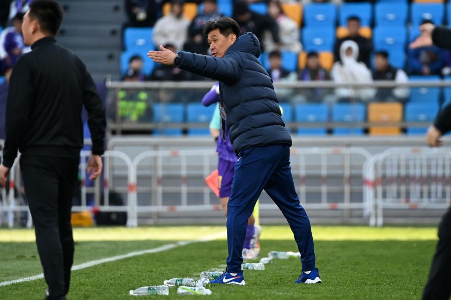 罗斯破门对手两人被罚下 津门虎主场胜海牛