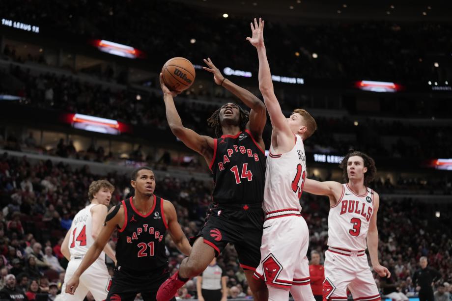 NBA-公牛137-118猛龙 科比-怀特28+3+6