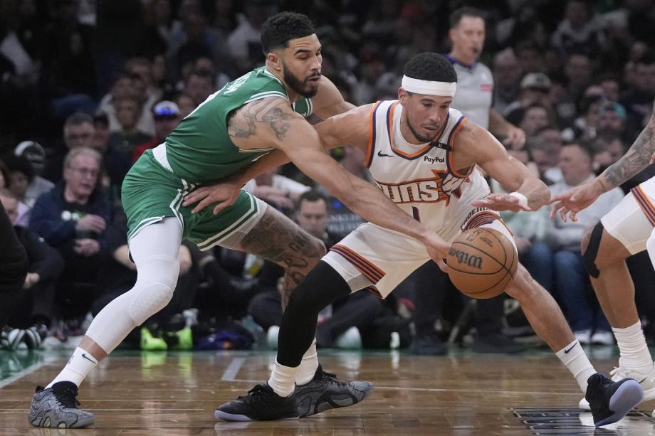 双探花合砍54分布克37+6 凯尔特人战胜太阳